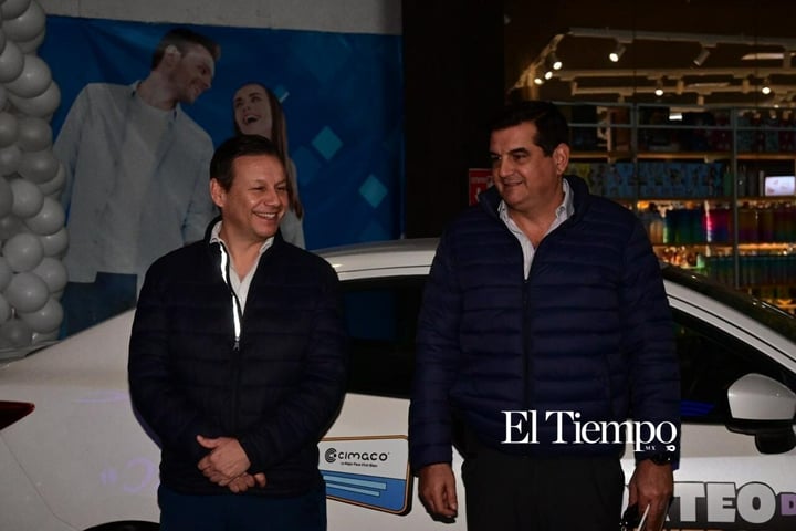 Galería fotográfica: CIMACO realizó la entrega de un Mazda 2 a la ganadora del sorteo conmemorativo