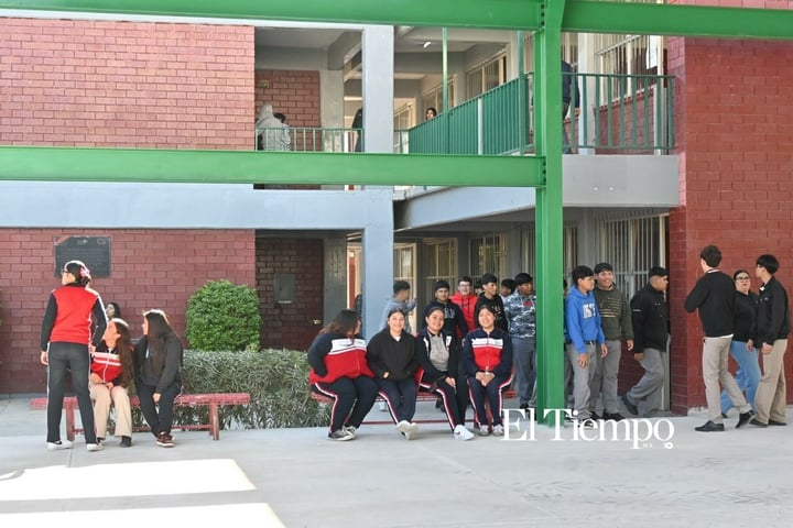Galería fotográfica: Hoy vivimos una gran activación en la Preparatoria CECYTEC Norte 🏃‍♂️🔥