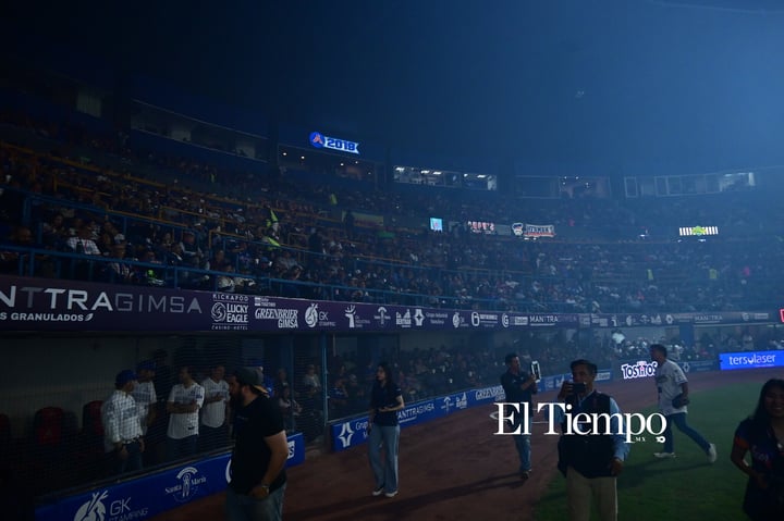 Galería fotográfica: A ras de cancha: la inauguración del béisbol como nunca la viste