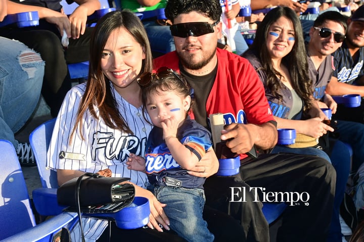 Galería fotográfica: Afición protagonista en inauguración de la LMB en Monclova