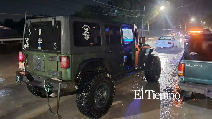 Galería fotográfica: Monclova bajo el agua; cuerpos de rescate atienden emergencias durante intensa tormenta