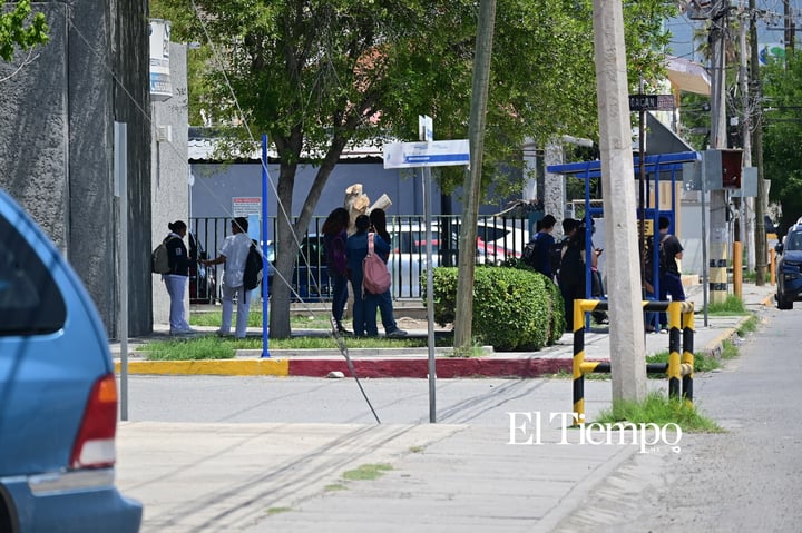 Galería fotográfica: Moverse bajo el calor también golpea el bolsillo de los monclovenses