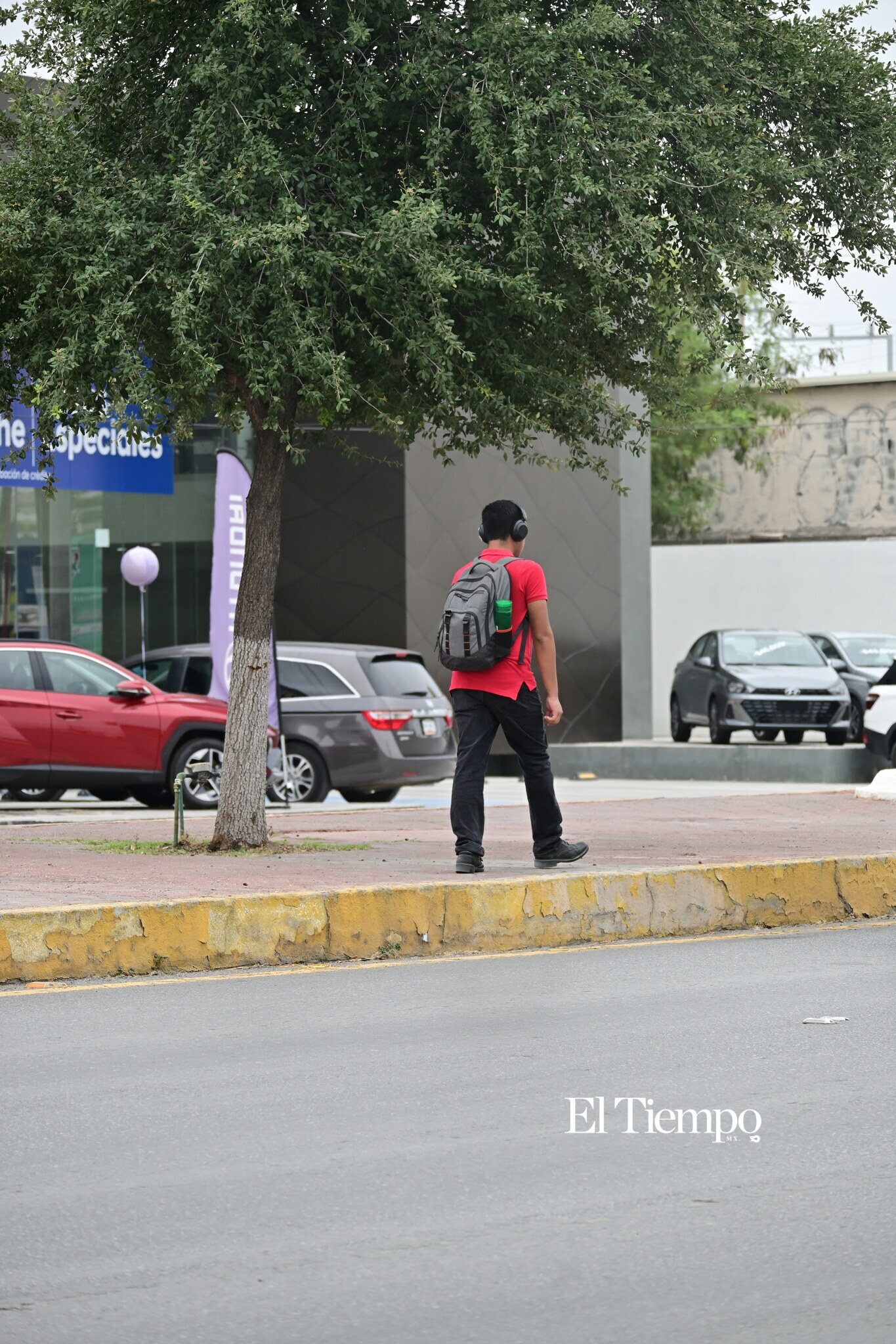 Galería fotográfica: Se mantiene cielo nublado en Monclova sin cambios durante el día