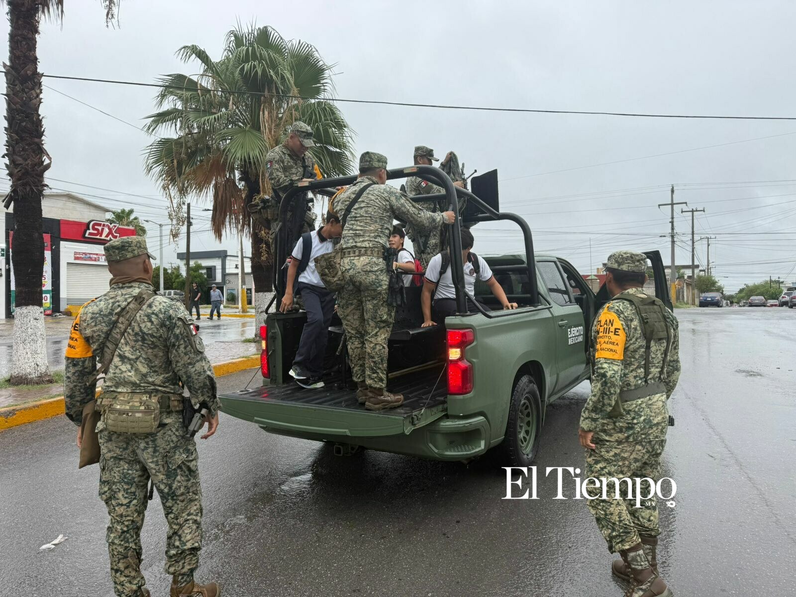 Galería fotográfica: Lluvias activan auxilio militar y paralizan actividades en la Región Centro