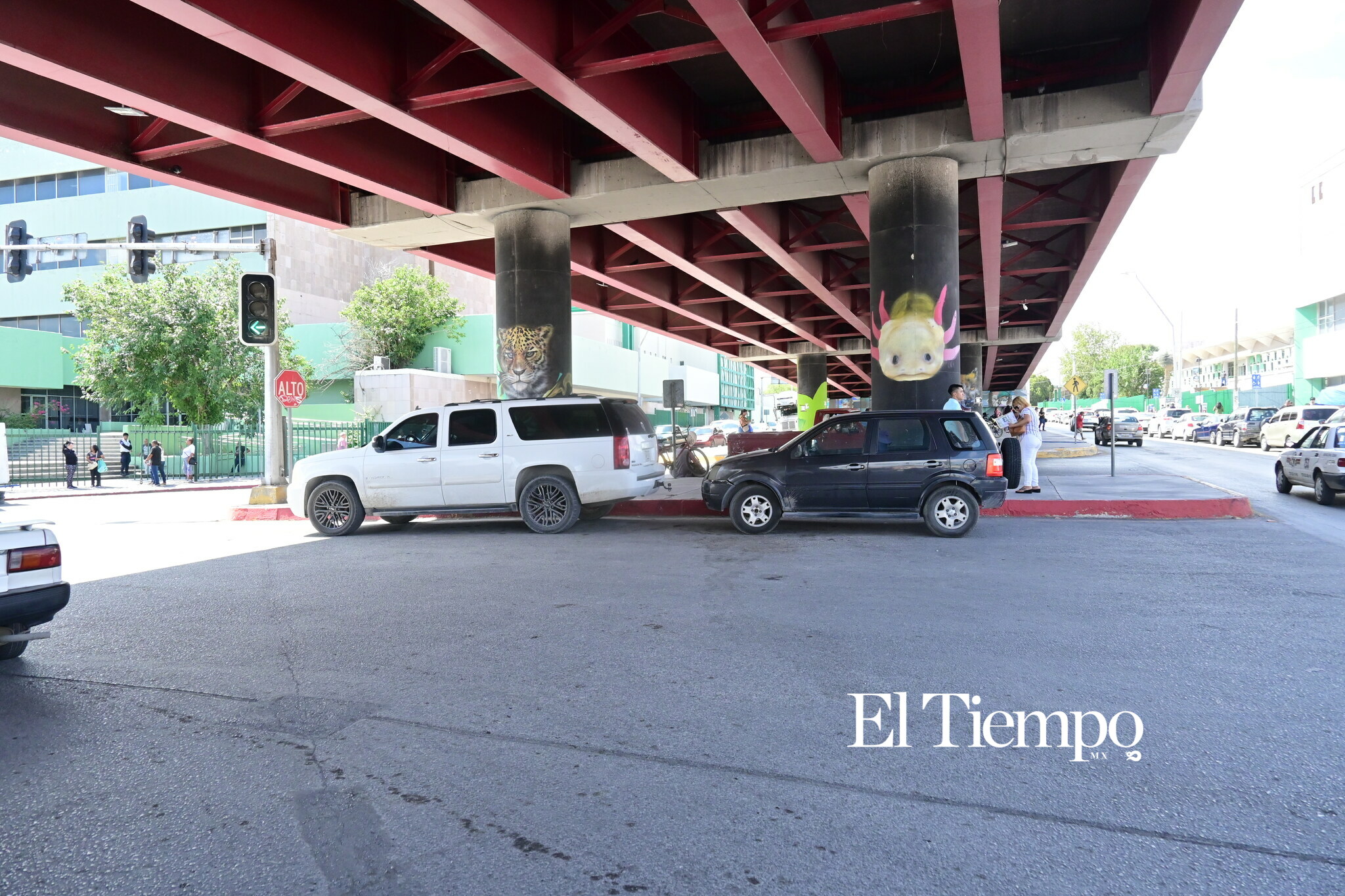 Galería fotográfica: Van más de 500 multas por estacionarse en zonas prohibidas