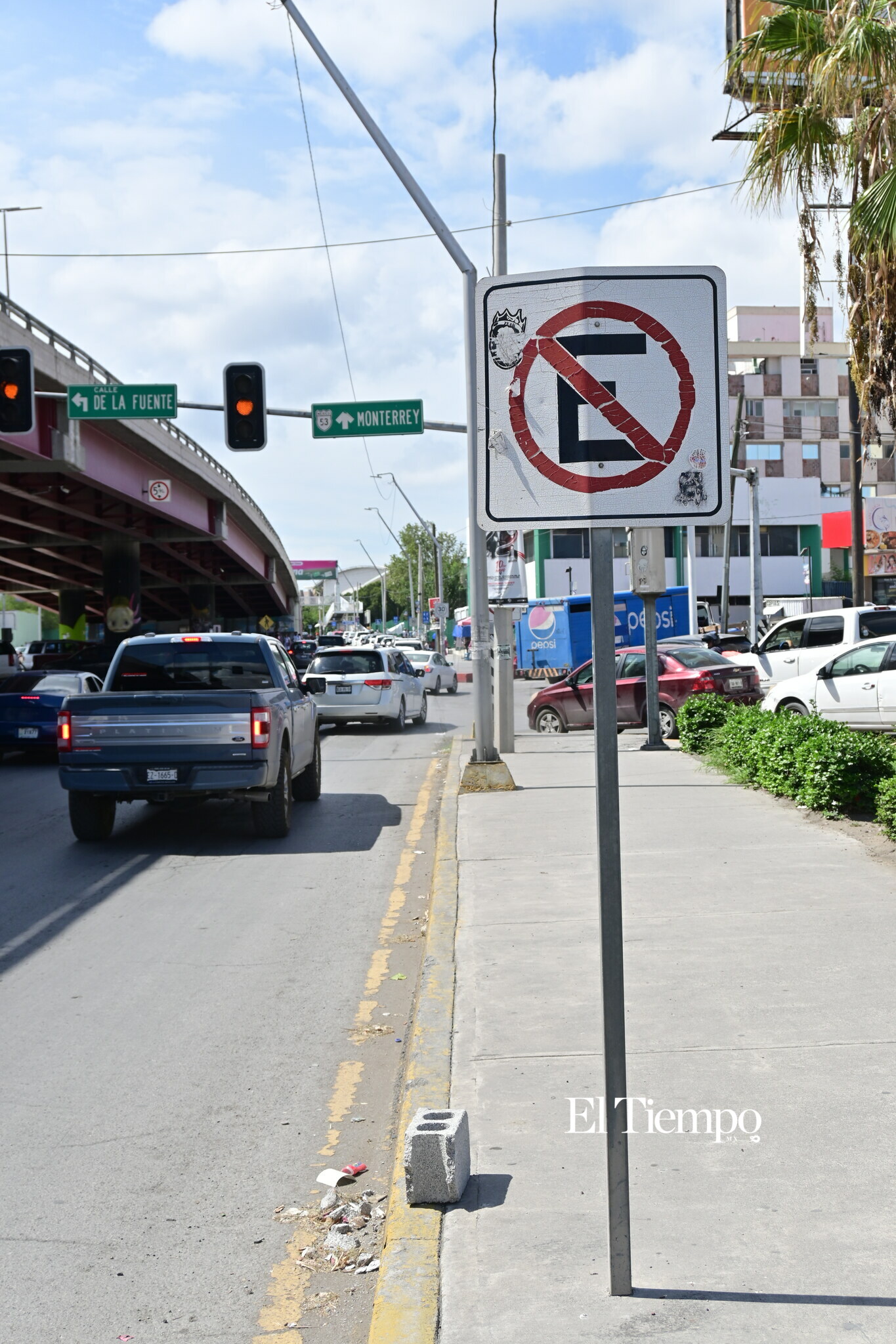 Galería fotográfica: Van más de 500 multas por estacionarse en zonas prohibidas