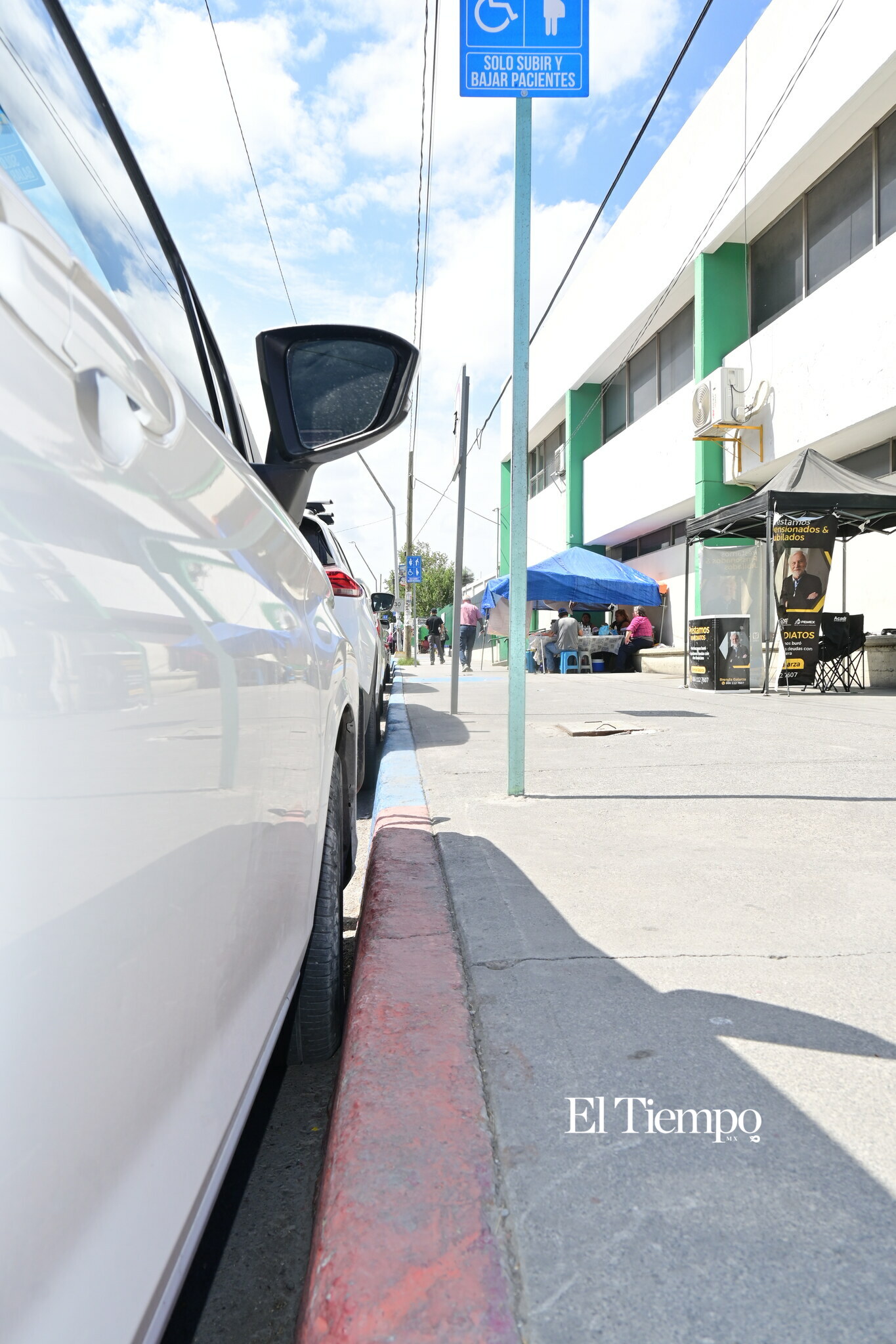 Galería fotográfica: Van más de 500 multas por estacionarse en zonas prohibidas