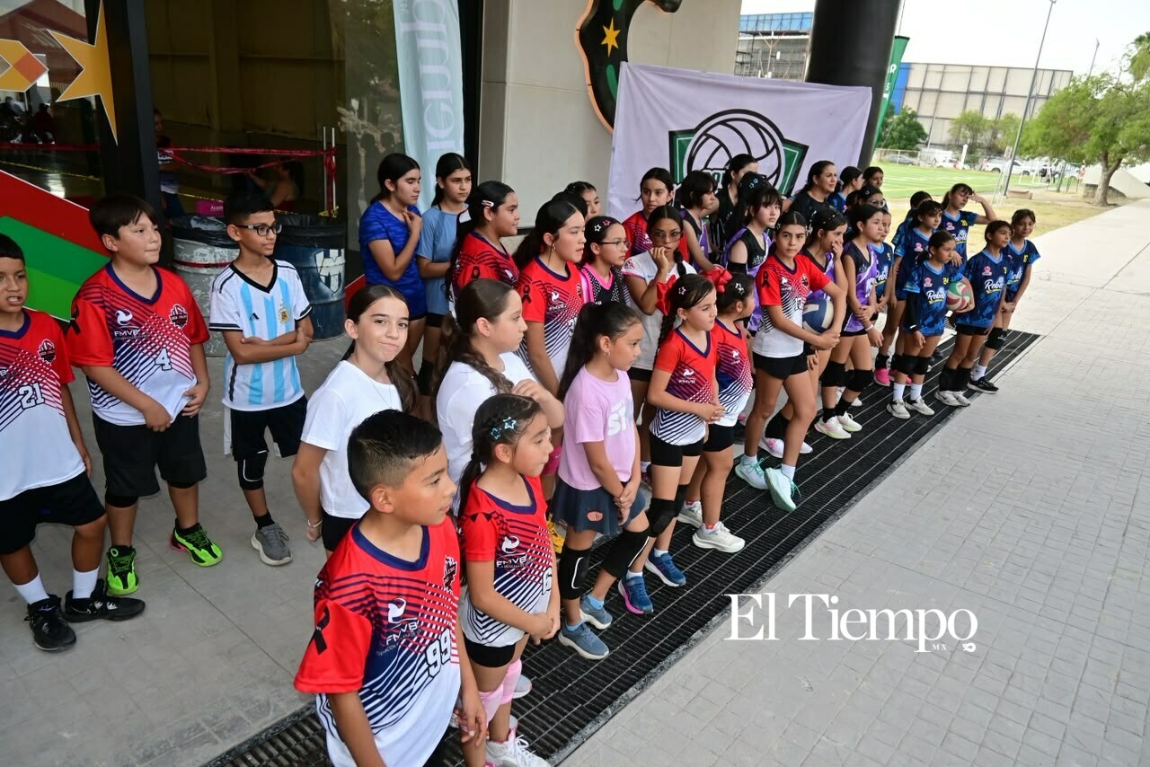 Galería fotográfica: 🏐 ¡Arranca la Copa de Voleibol El Tiempo en Monclova!
