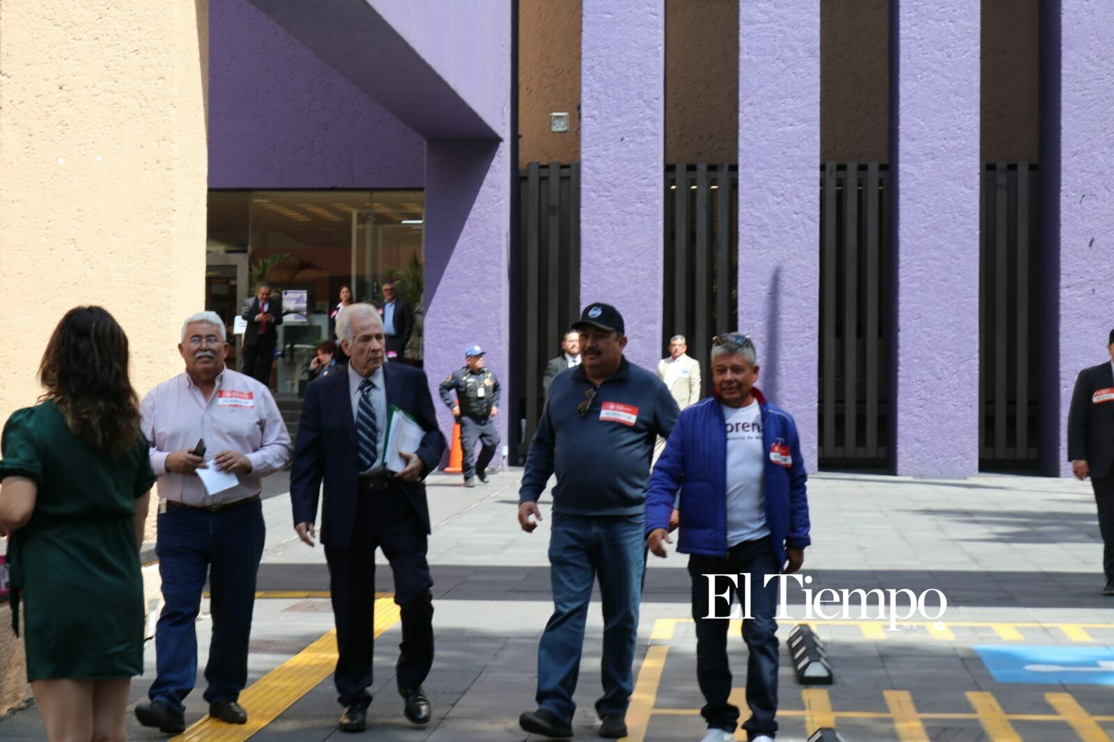 Galería fotográfica: Momentos donde va saliendo el nuevo dueño de AHMSA