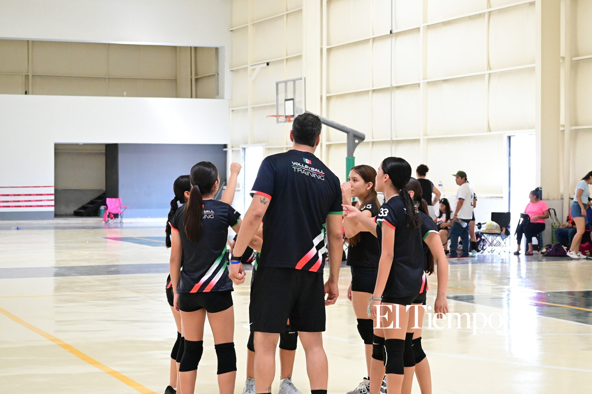 Galería fotográfica: 🏐🔥 ¡El Torneo de Voleibol de El Tiempo sigue con todo!