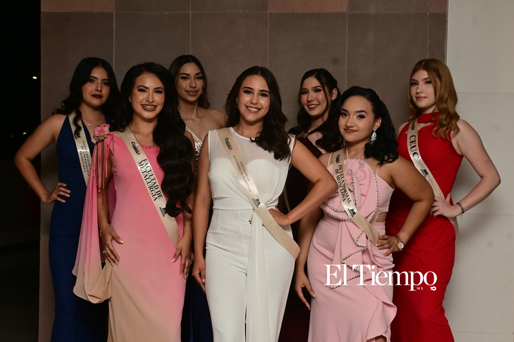 Galería fotográfica: Presentan a las candidatas a Reina de la Feria Monclova 2026
