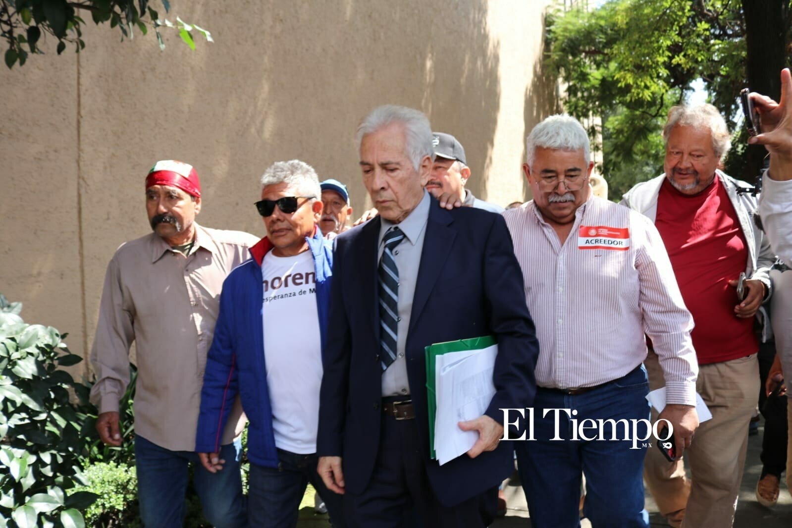 Galería fotográfica: Momentos donde va saliendo el nuevo dueño de AHMSA