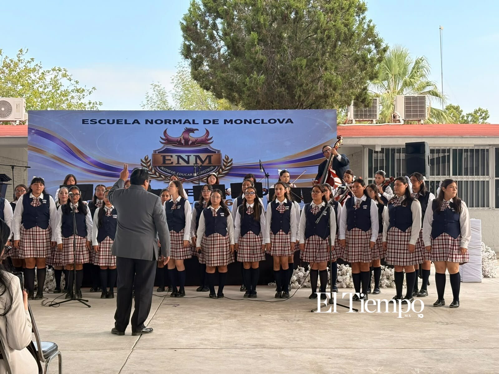Galería fotográfica: Normal de Monclova celebra ocho años con 428 alumnos